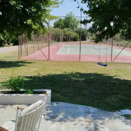 Zen Kourouta Villa *